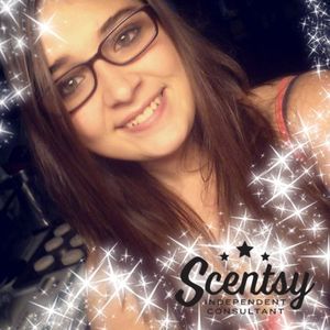 Meet your Posher, Lexie